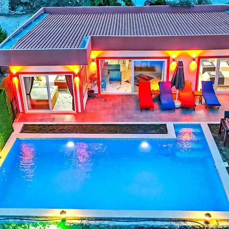 Islamlar Village 2 Bedroom - 8202 Villa