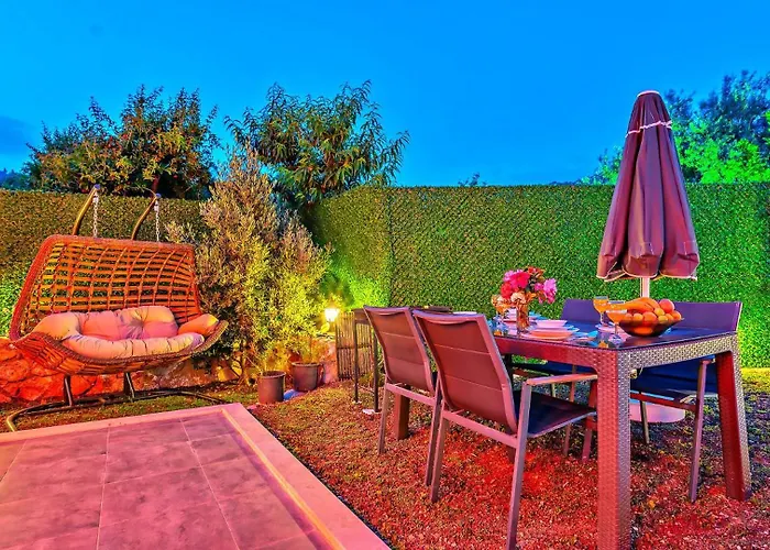 Islamlar Village 2 Bedroom Villa *